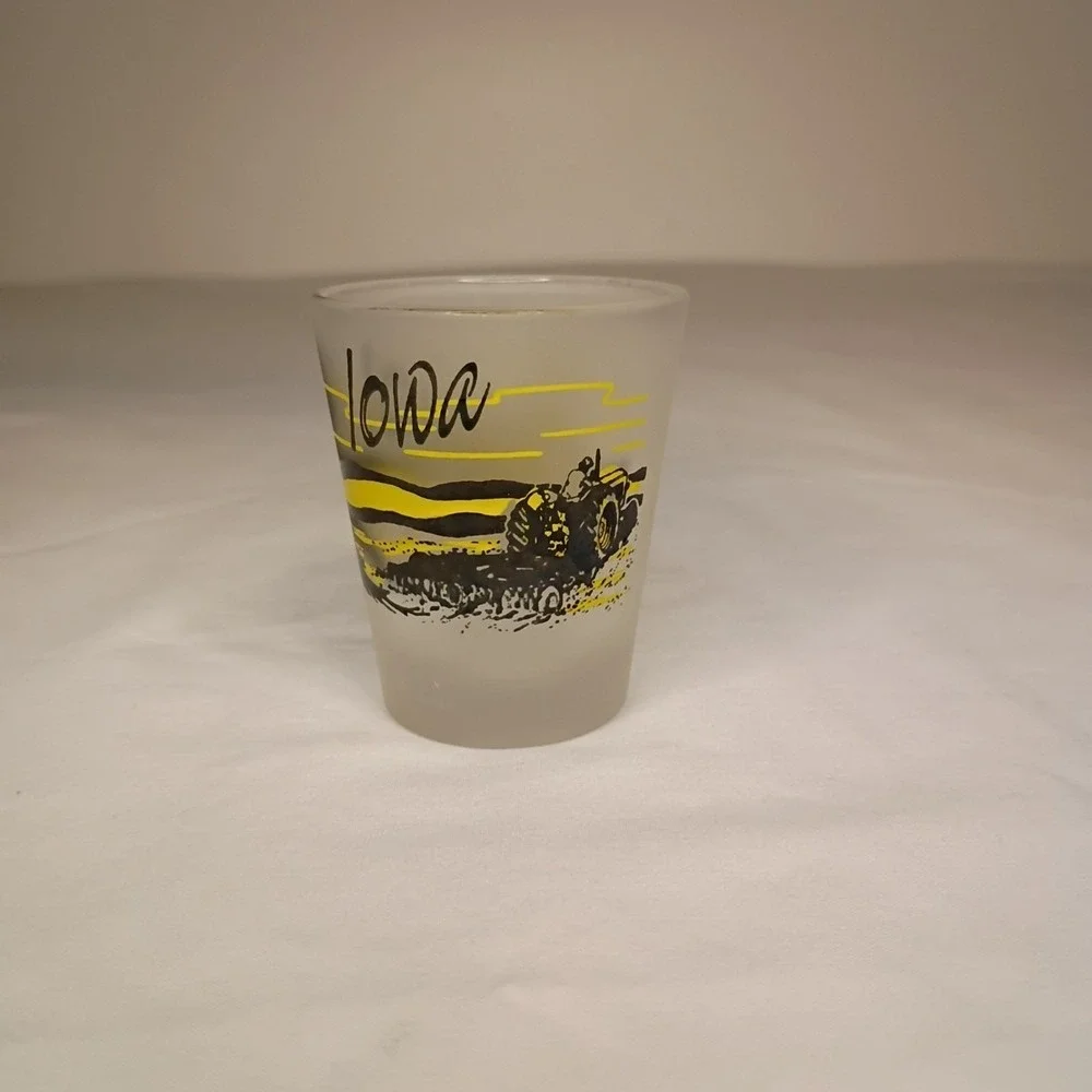 Iowa Frosted‎ Shot Glass Made in Taiwan Souvenir Corn Tractor Farm